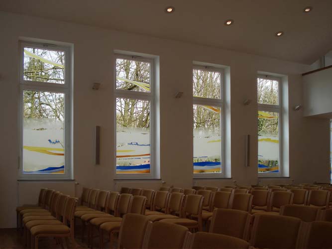 08 vordere Fensterreihe